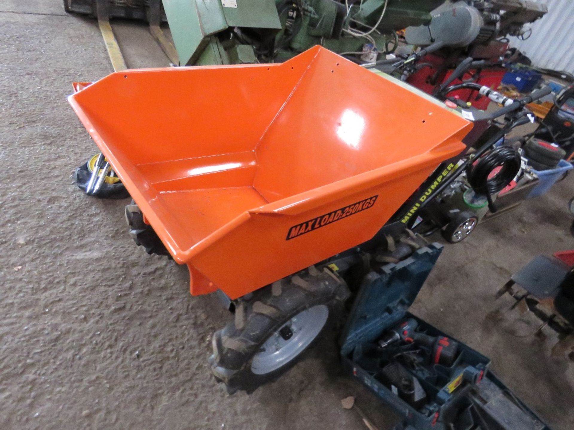 KT MD250C 4WD MINI DUMPER, PETROL ENGINED - Image 2 of 5