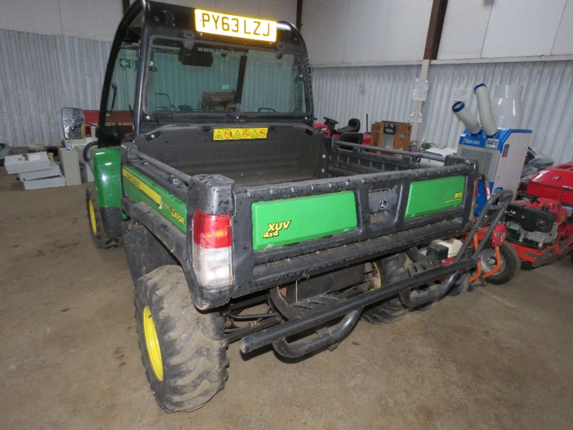 JOHN DEERE 855D GATOR YEAR 2013, REG:PY63 LZJ (LOG BOOK TO APPLY FOR) 1642 HOURS SHOWING. WHEN - Image 2 of 5