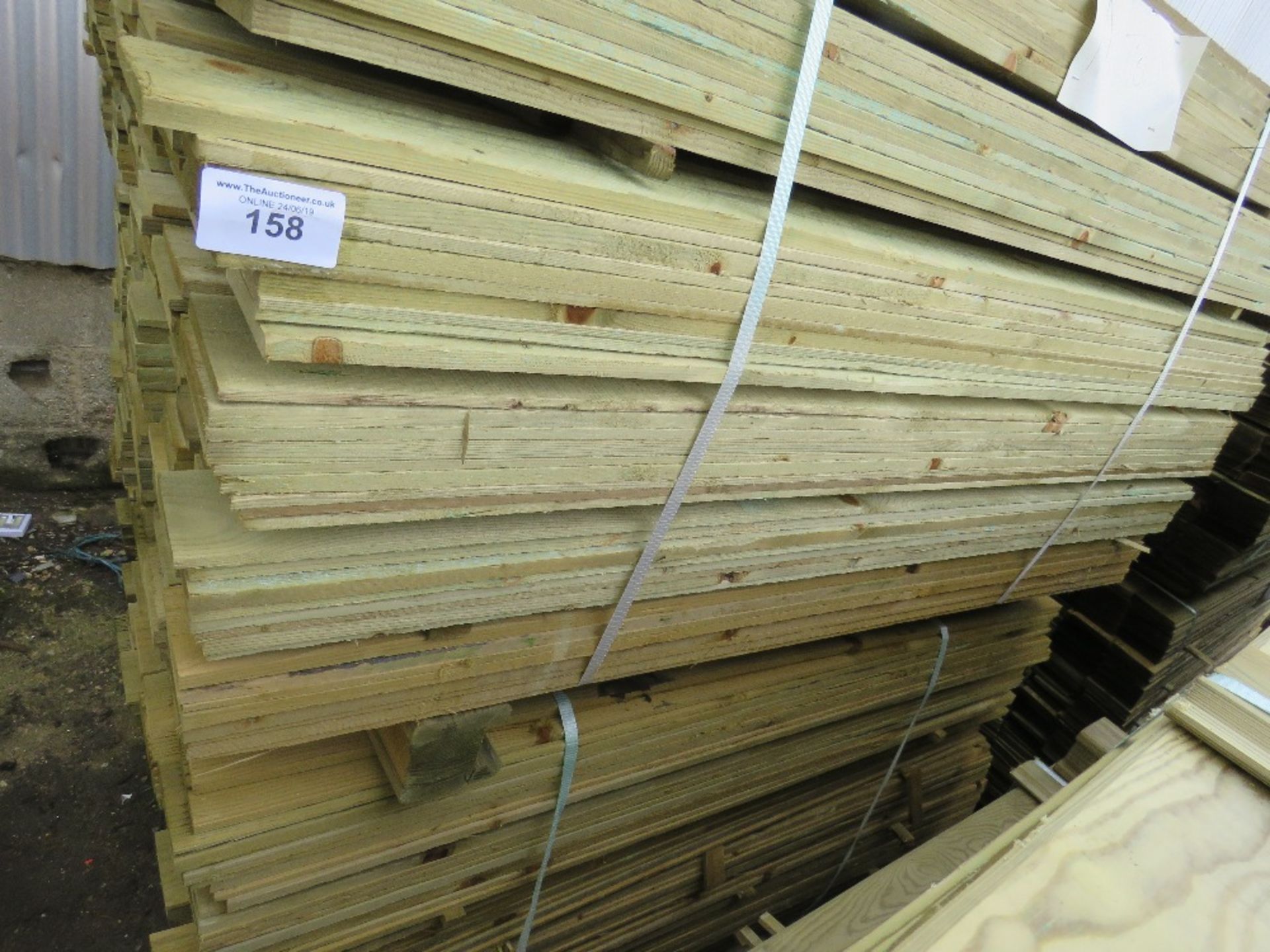 2 X PACKS OF FEATHER EDGE TIMBER 1.5METRES X 10CM - Image 2 of 5