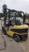 CATERPILLAR DP25N 2.5TONNE RTAED DIESEL FORKLIFT TRUCK, YEAR 2004. VENDORS NOTES: THIS IS NOT A