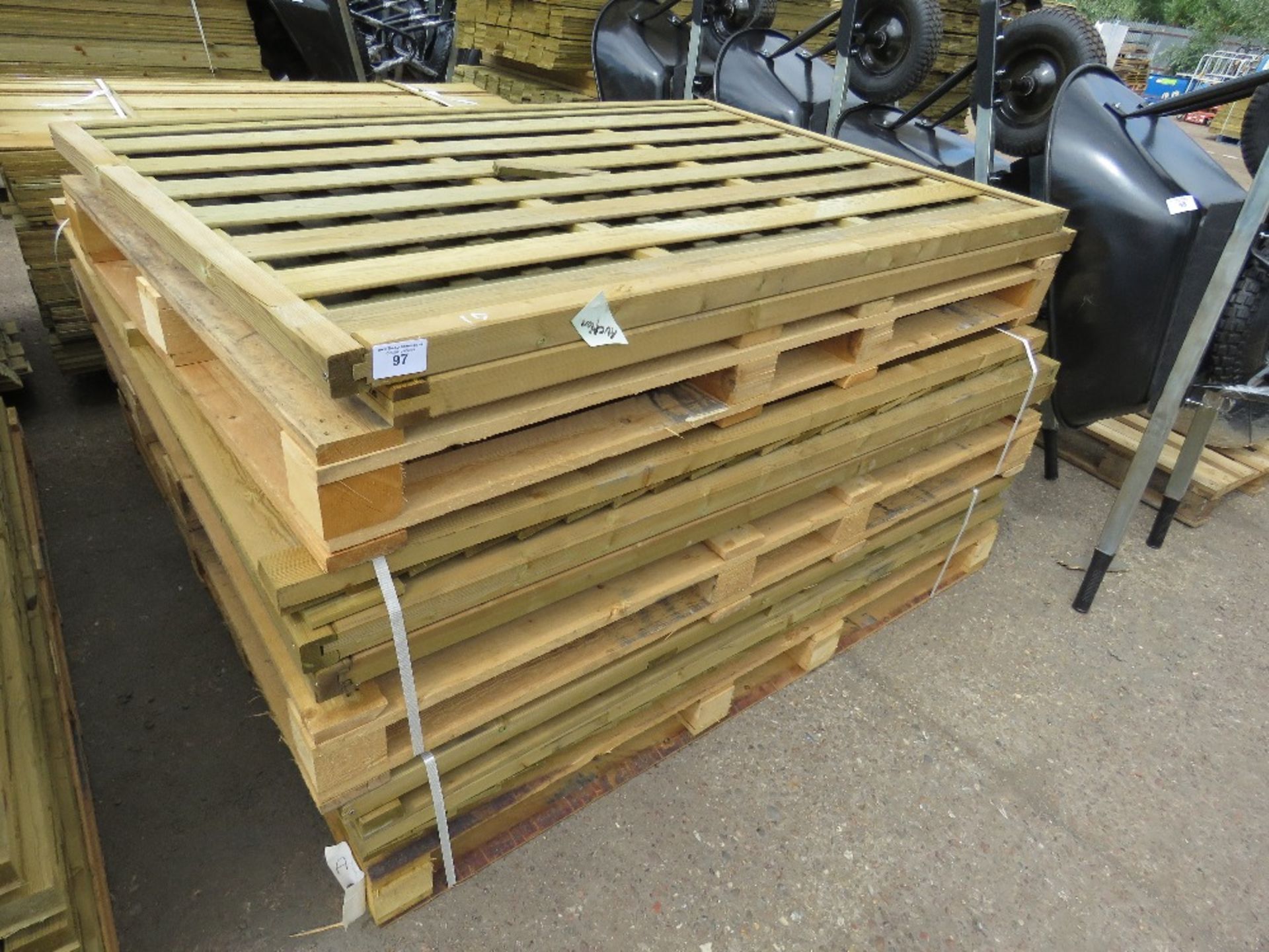 10 X ASSORTED TIMBER FENCE PANELS