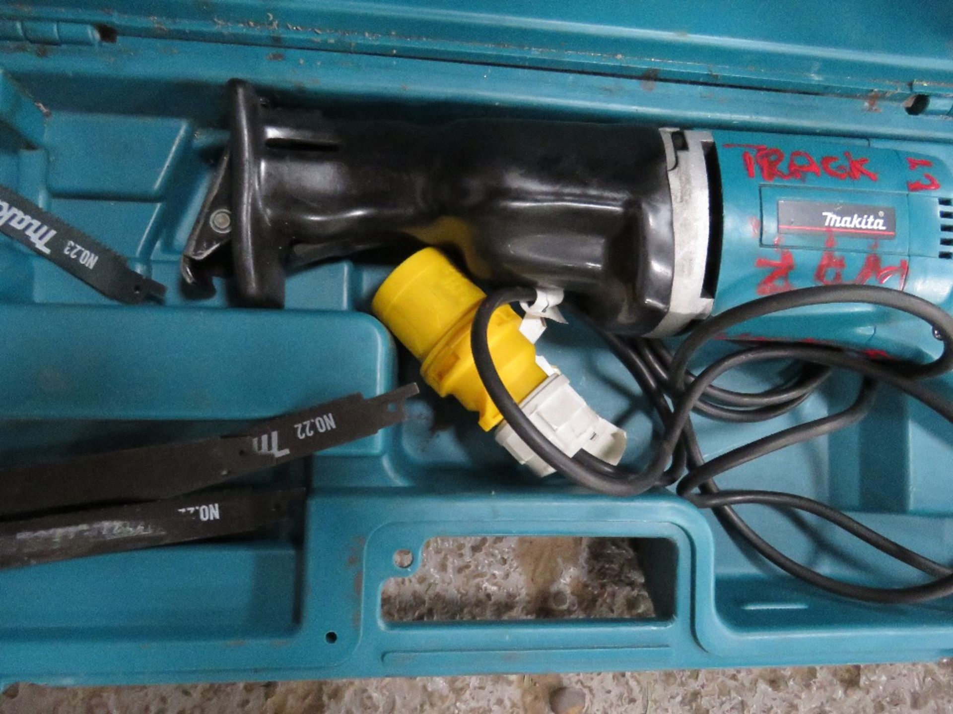 MAKITA RECIP SAW IN BOX - Image 2 of 4