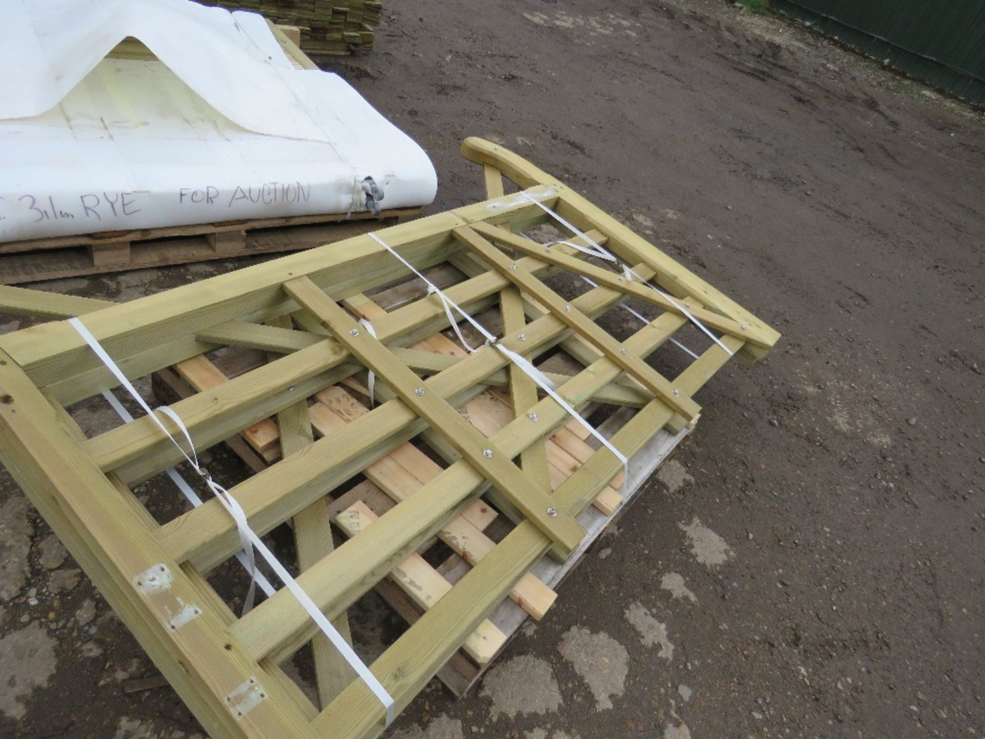 2 X 2.1M TIMBER ENTRANCE GATES