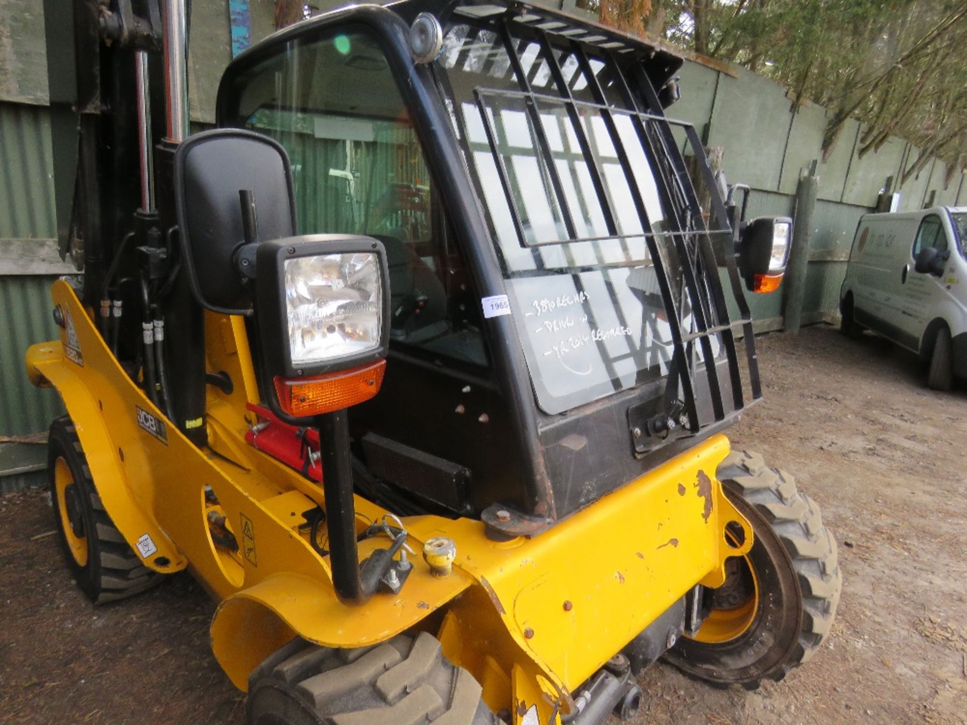 JCB 520-40 COMPACT SIZED TELEHANDLER, YEAR 2014 REGISTERED, REG:RO14 ZST 3890 REC HRS…....10% + - Image 6 of 6