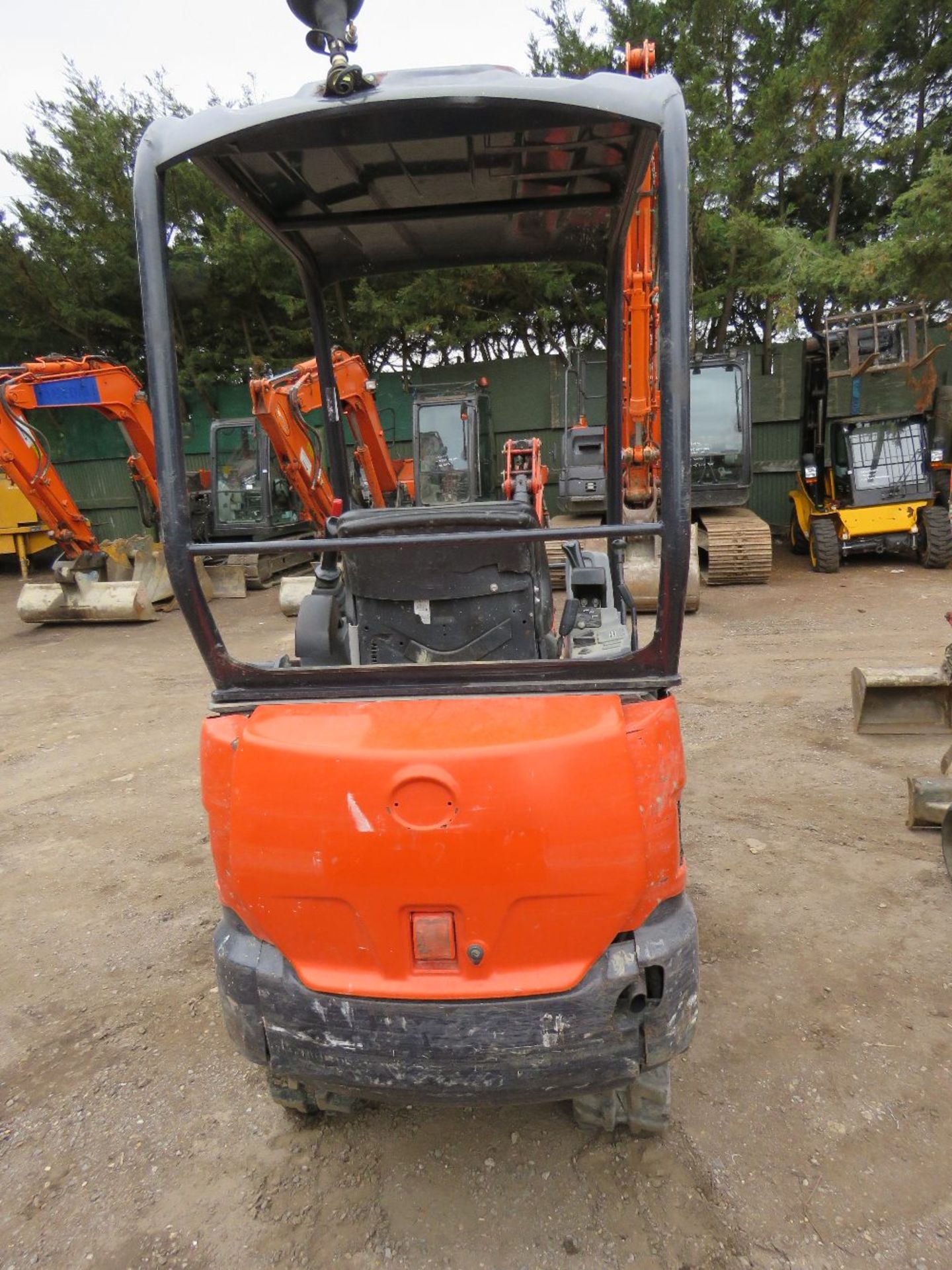 KUBOTA KX015-4 1.5TONNE MINI DIGGER, YEAR 2015 BUILD. SUPPLIED WITH 3 X BUCKETS AS SHOWN, QUICK - Image 4 of 12