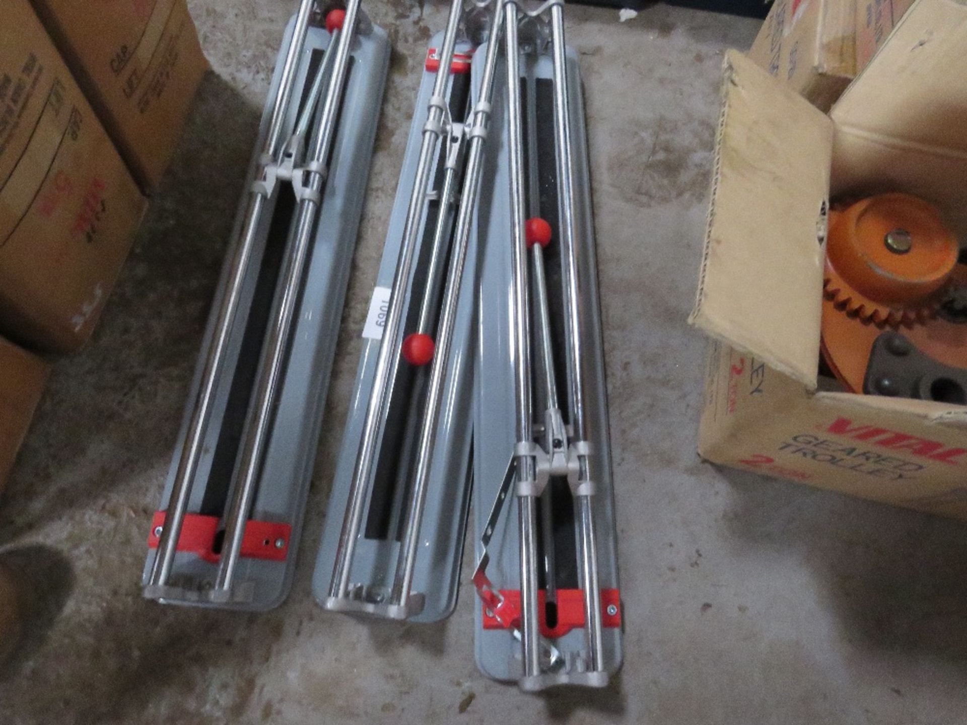 3X RUBI TILE CUTTERS LITTLE USED - Image 2 of 3