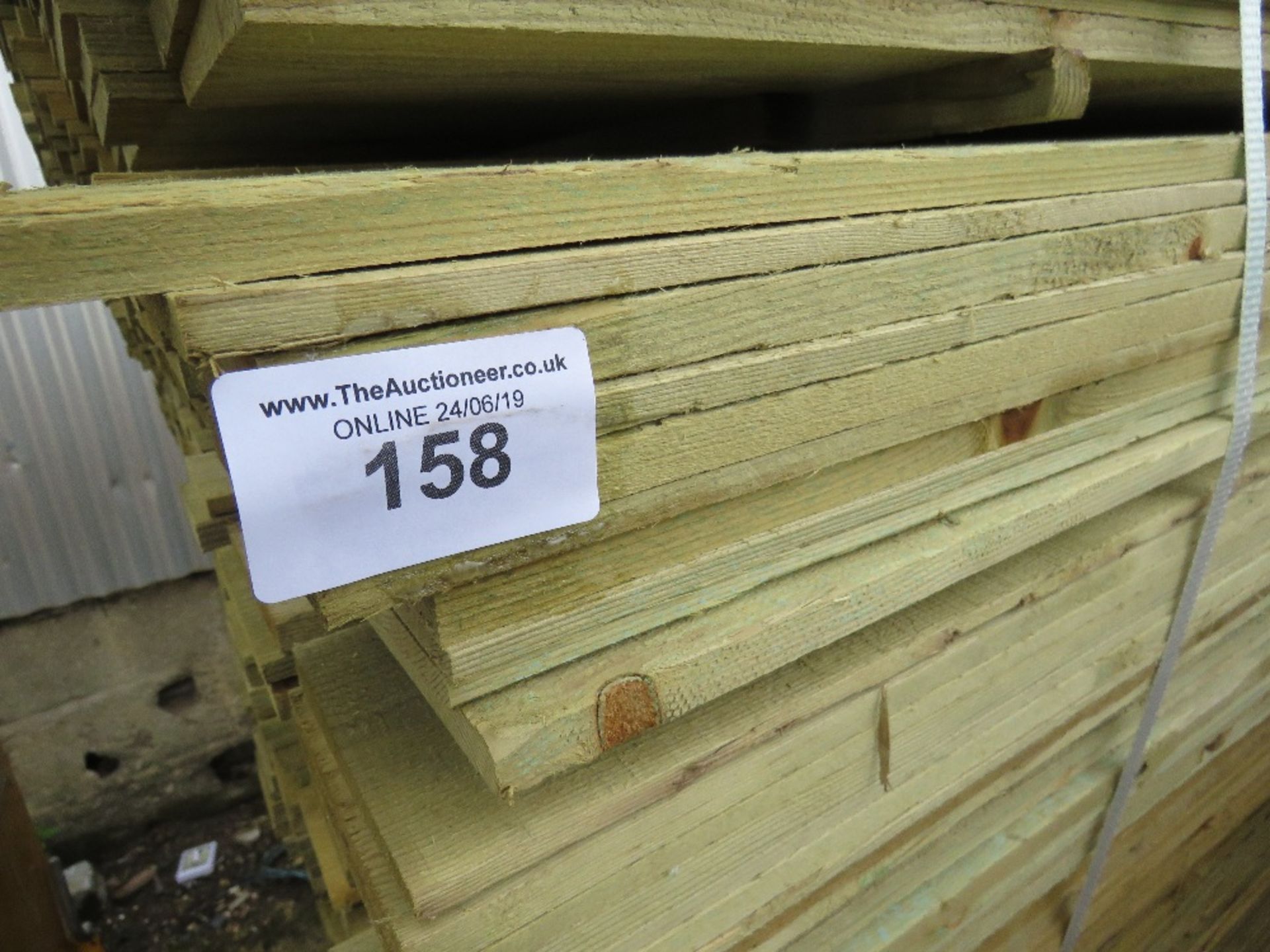 2 X PACKS OF FEATHER EDGE TIMBER 1.5METRES X 10CM - Image 5 of 5