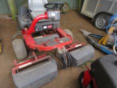 TORO 3200D TRIPLE GREENS MOWER C/W GRASS BOXES WHEN TESTED WAS SEEN TO RUN AND DRIVE