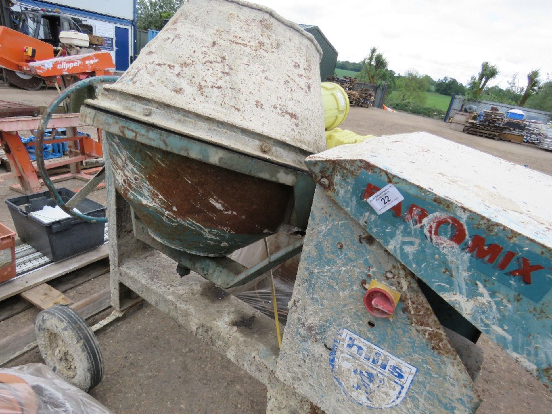 BAROMIX 110v SITE MIXER - Image 2 of 2