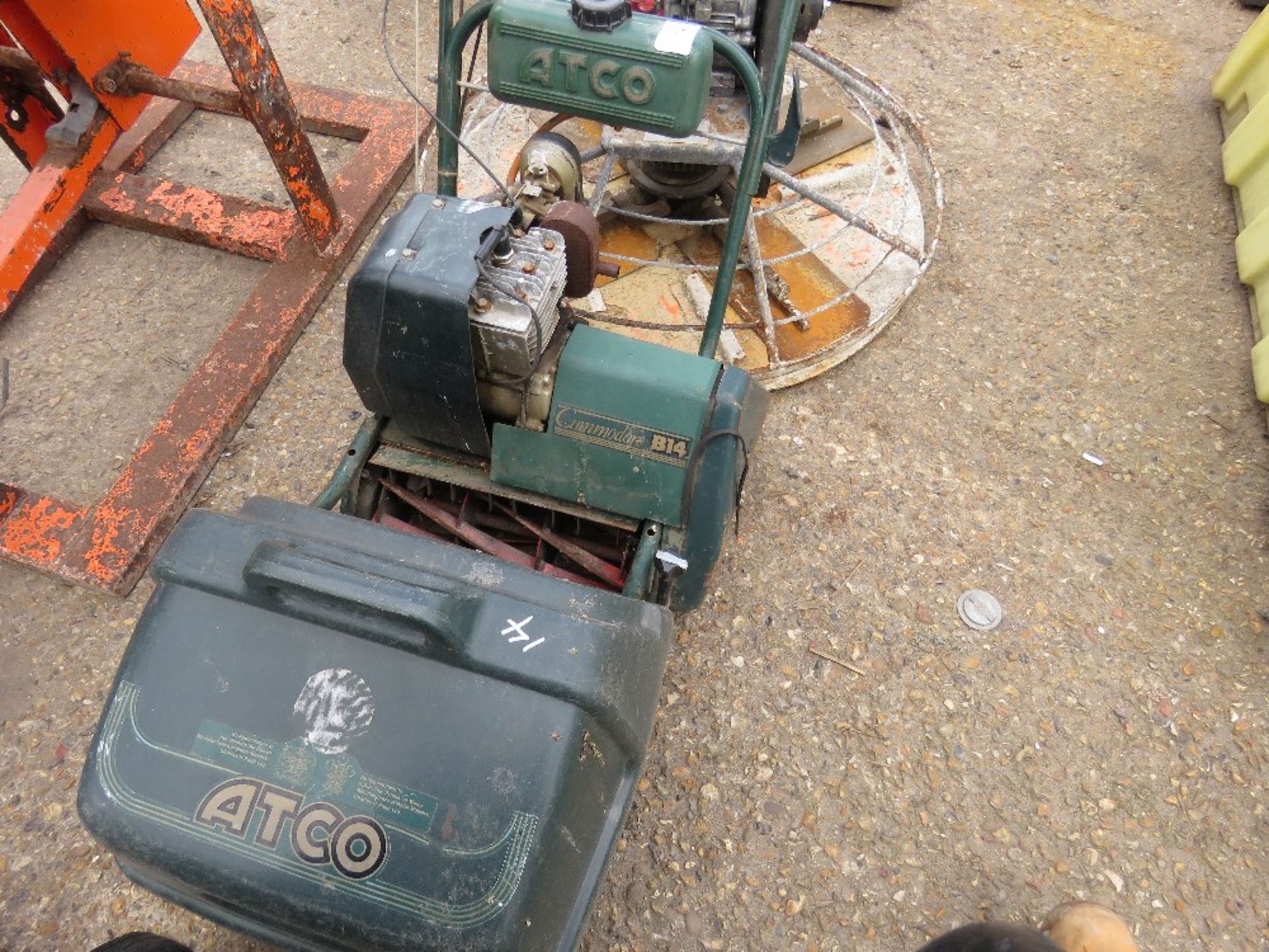 Atco cylinder mower