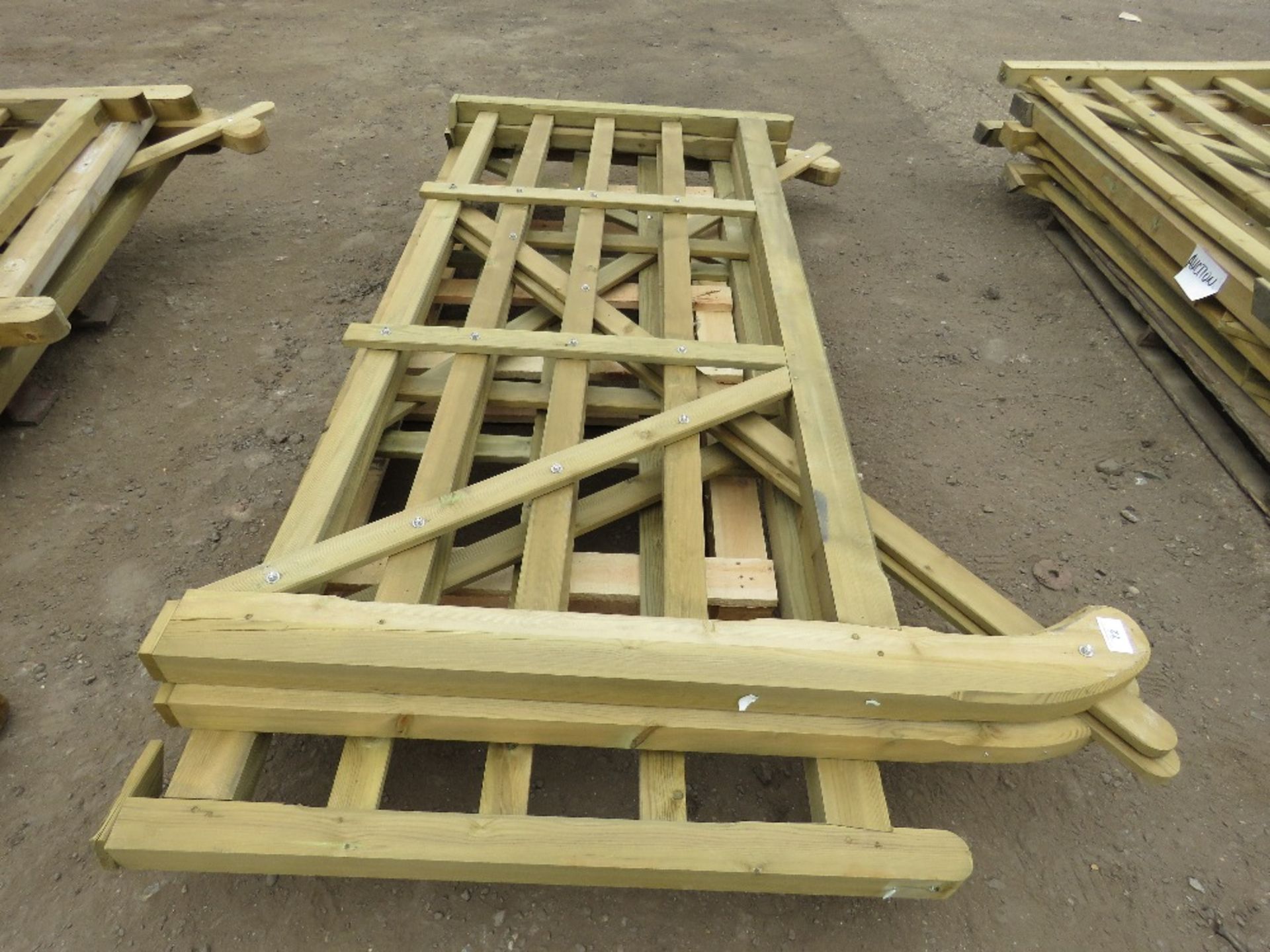 3 X ASSORTED SIZED WOODEN FIELD/DRIVEWAY GATES, AS SHOWN IN IMAGES