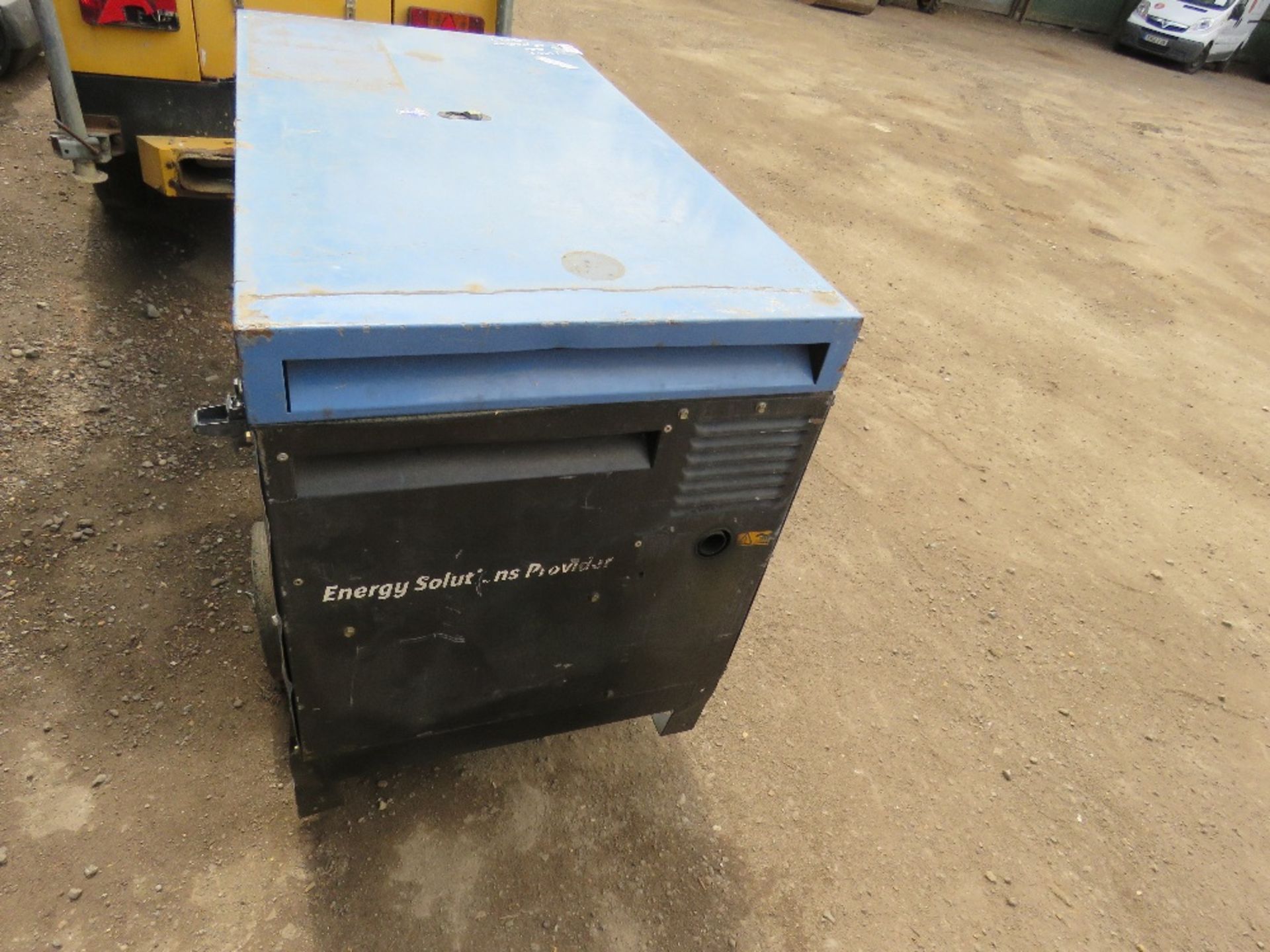 SDMO 10KVA BARROW GENERATOR TURNS OVER NOT STARTING - Image 3 of 5