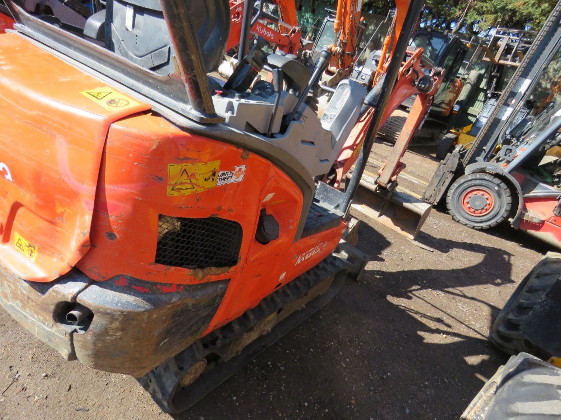 KUBOTA KX015-4 1.5TONNE MINI DIGGER, YEAR 2015 BUILD. SUPPLIED WITH 2 X BUCKETS AS SHOWN, QUICK - Image 12 of 13