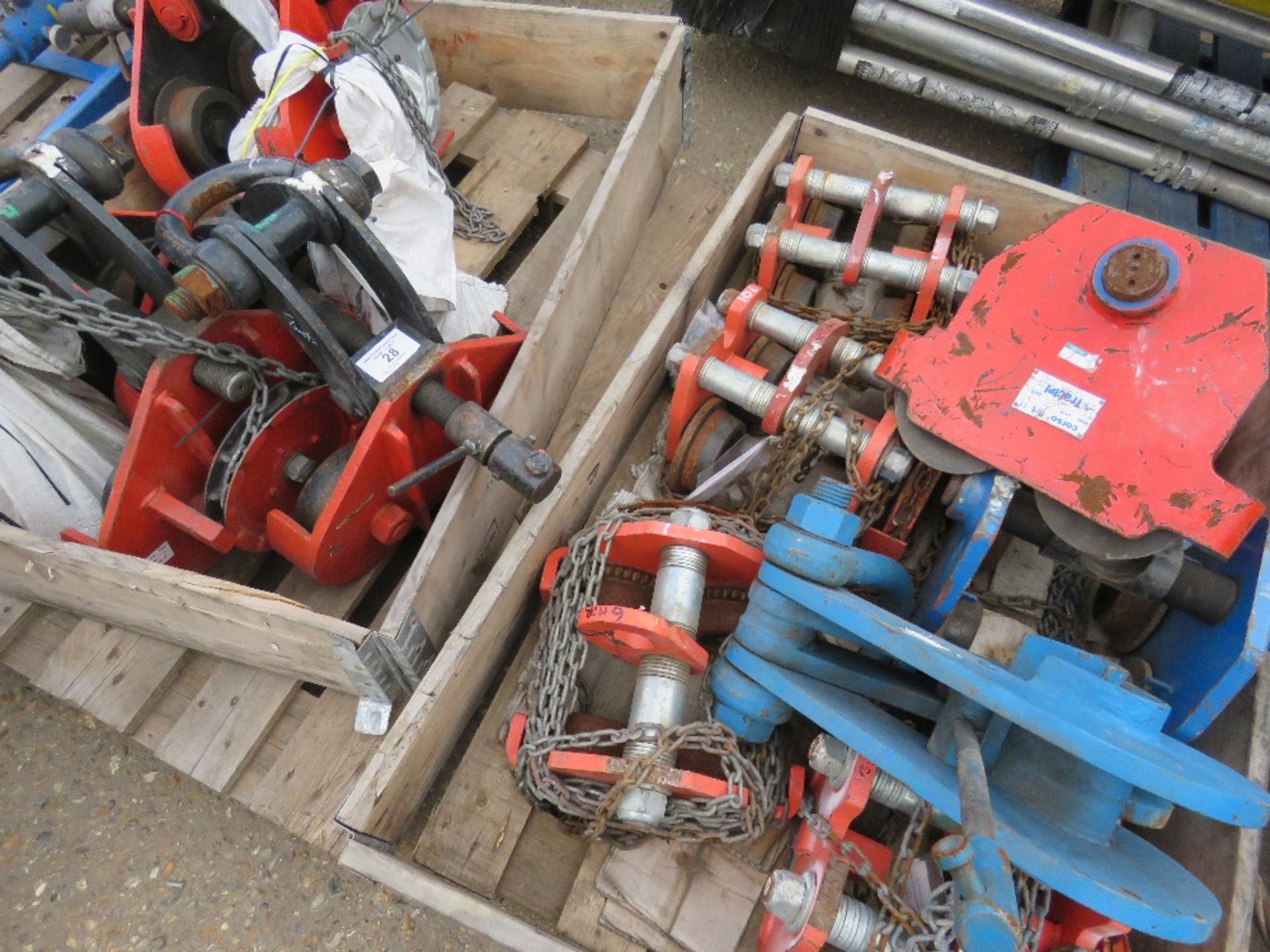 2no. Pallets of assorted lifting equipment - Image 2 of 2