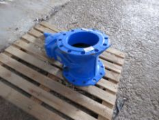 AVR PN16 LARGE SIZED GATE VALVE, LITTLE USED