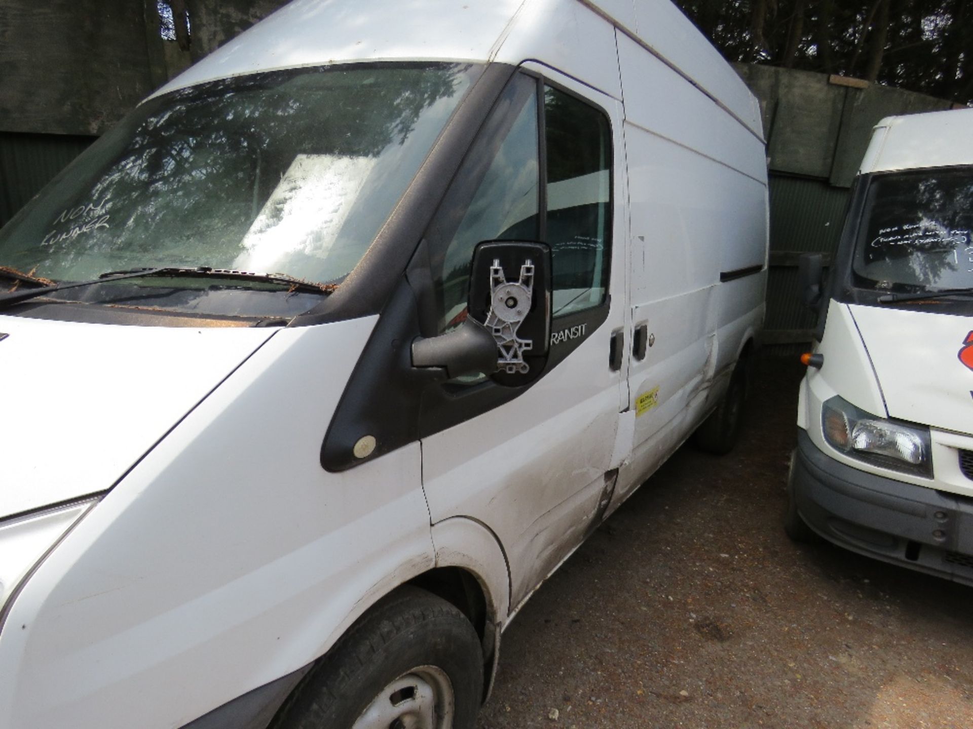 FORD TRANSIT 115 T350 HIGHTOP PANNEL VAN REG: WJ61 VSK, NON RUNNER SOLD AS SPARES OR REPAIR - Image 3 of 8