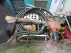 JCB BEAVER HYDRAULIC PACK C/W HOSE AND GUN