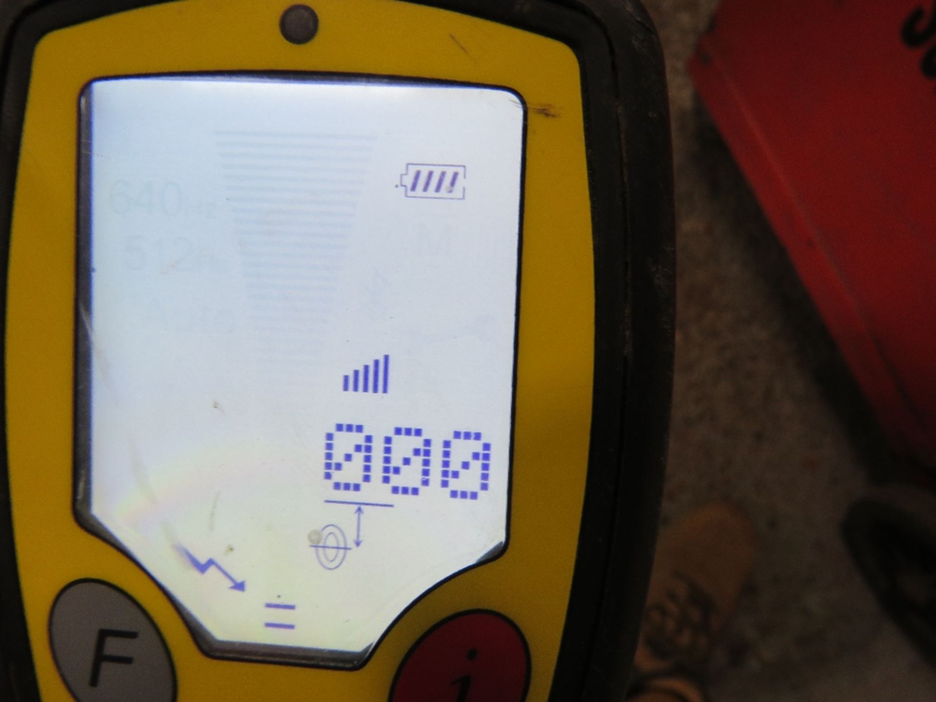 EZICAT I550 CABLE DETECTOR AND EZITEX SIGNAL EMMITER - Image 3 of 4