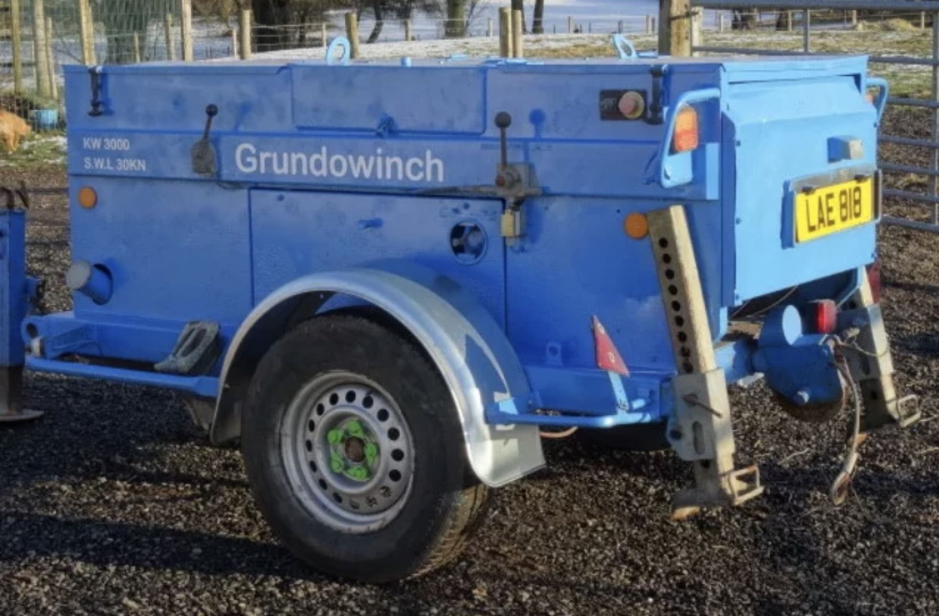 GRUNDOWINCH KW3000 BAGELA TRAILER MOUNTED DIESEL ENGINED 3 TONNE RATED CABLE WINCH UNIT. YEAR 2005