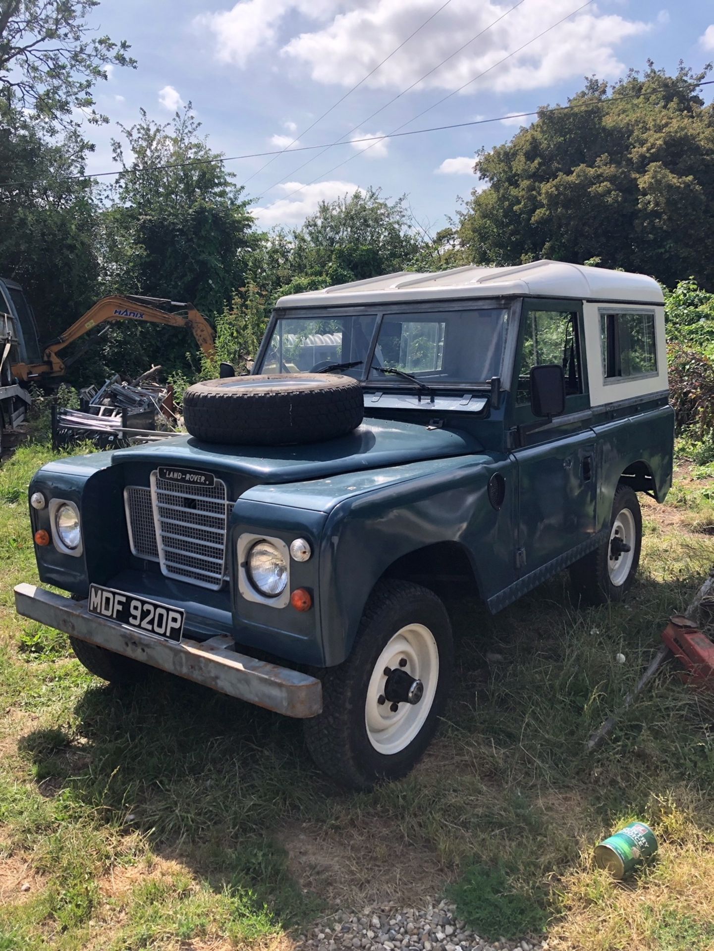 LANDROVER 90 4X4 JEEP HARD TOP REG: MDF 920P. WITH V5. MOT EXEMPT(WAS MOT'D LAST YEAR) TDI 200 - Image 2 of 6