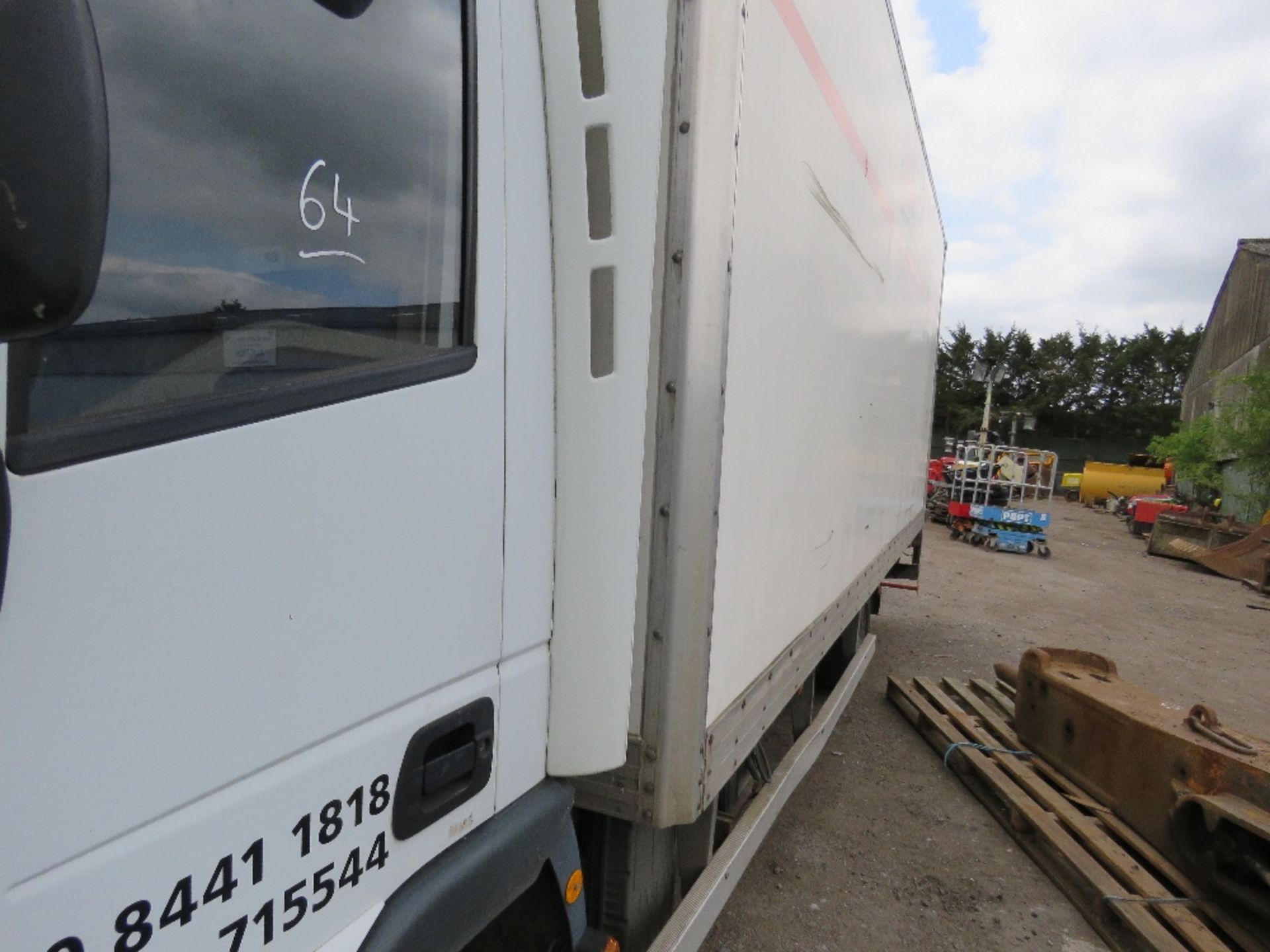 Iveco 75E17 Euro Cargo 7.5tonne box lorry with tail lift, reg. FJ05 WYG 308,575 REC KMS, WITH V5 - Image 2 of 5