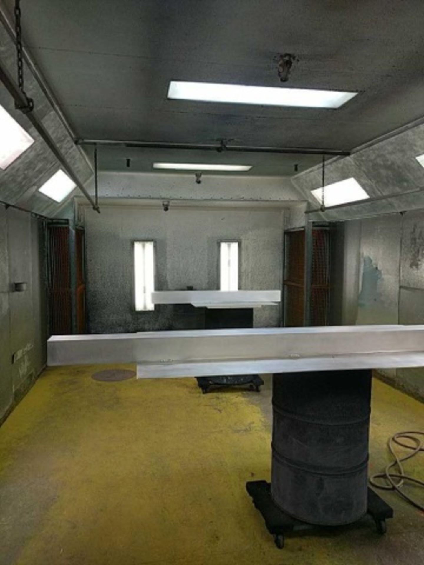 Binks Paint Spray Booth (#1) - Image 4 of 9