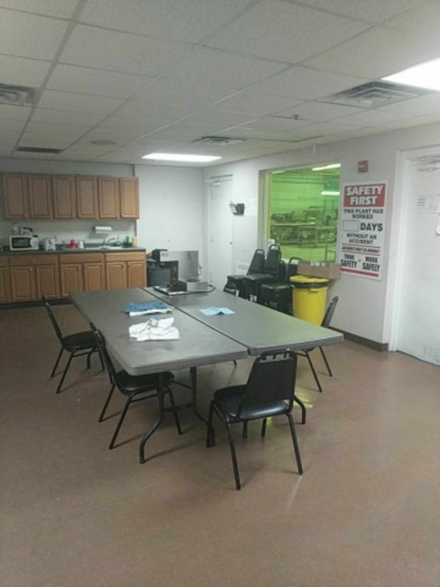 Break Room - Image 7 of 7