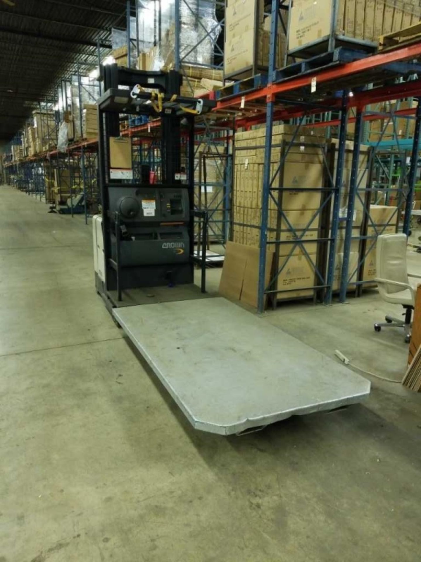 Crown SP-3400Series Order Picker Forklift w/Aluminum Load Deck Attachment. 5042 hours. Sold with