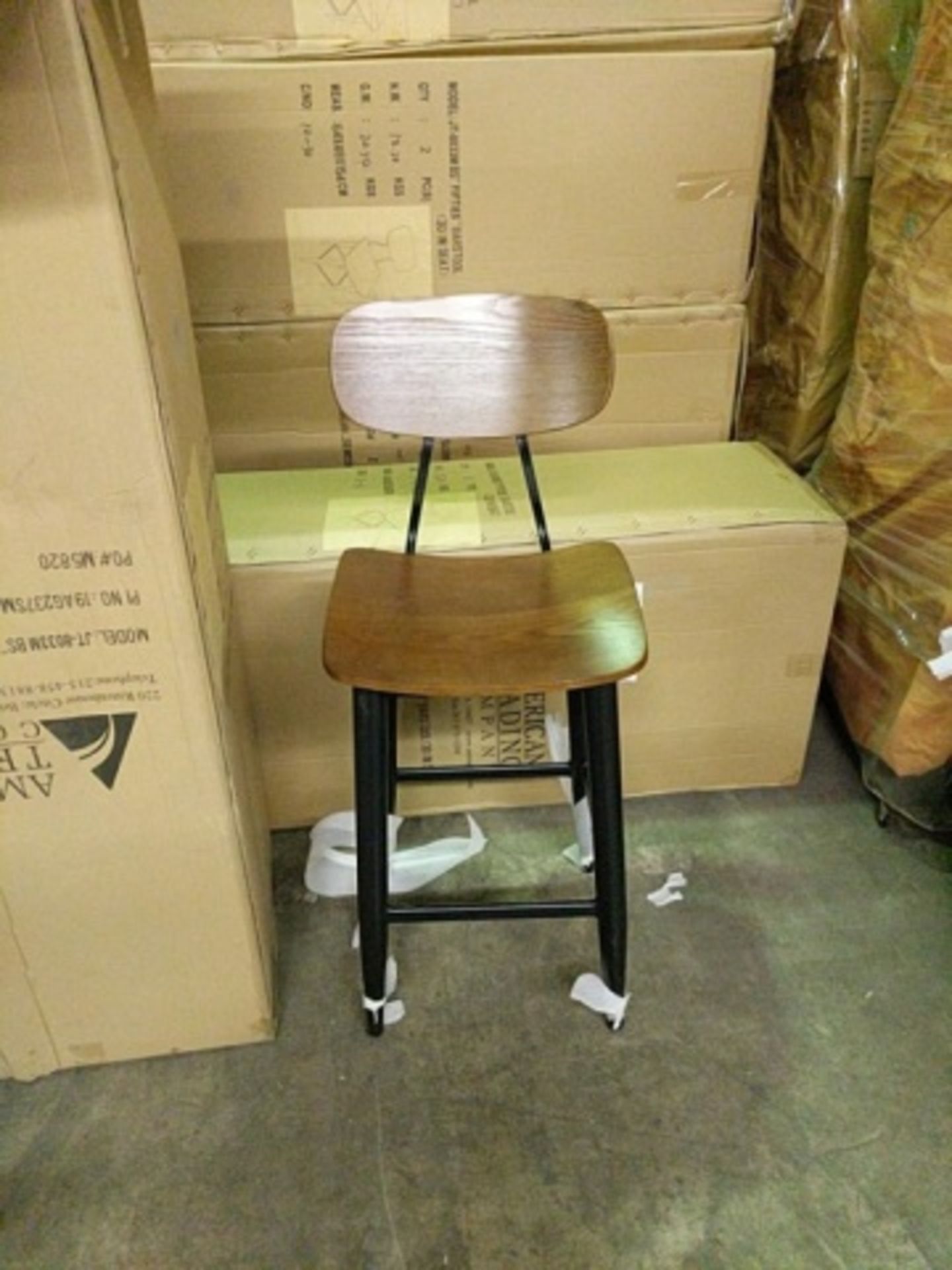 Fifties Barstool. Sturdy steel legs and frame, multi ply seat and back. Dimensions: 17.5"w x 20"d - Image 3 of 6