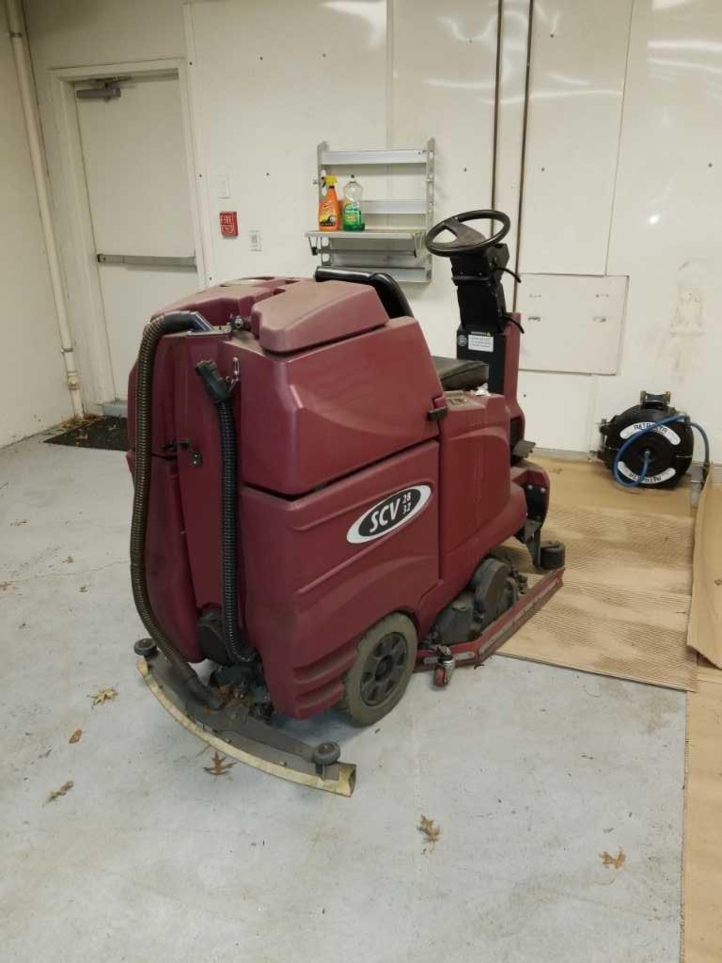 Minutemen SC 28000 Electric Floor Scrubber. Serial ZSC2800000947