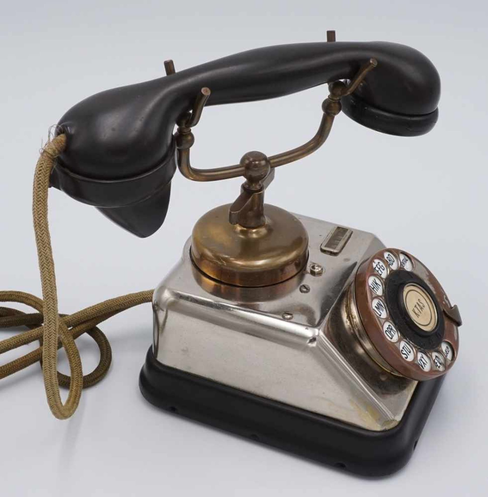 KTAS dänisches Telefon mit Wählscheibe, um 1930Korpus aus Metall, dänische Buchstaben auf der - Bild 2 aus 4