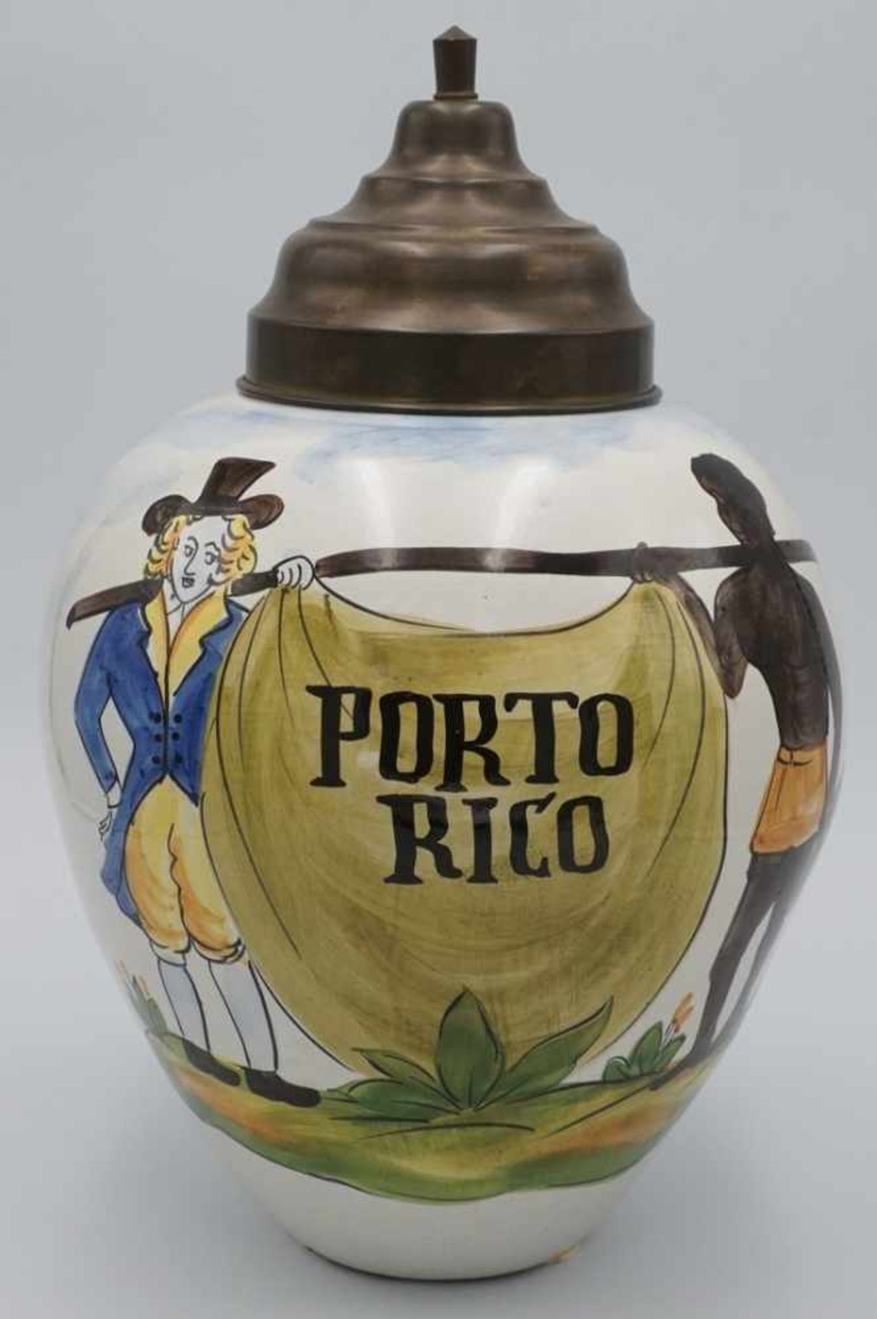 Großer Tabaktopf "Porto Rico"hell glasierte Keramik mit eingebranntem Reklamebild, Messingdeckel,