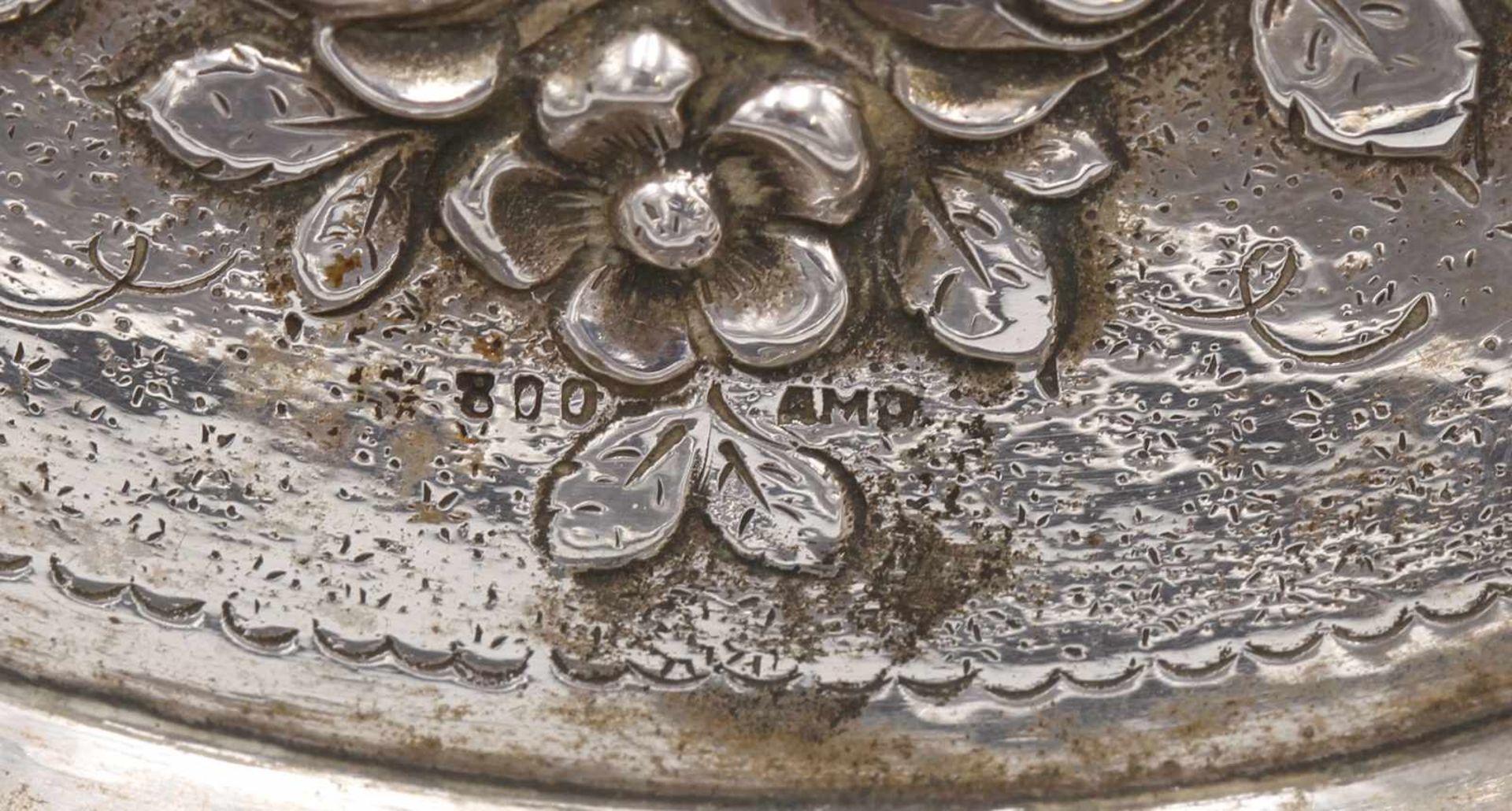 Durchbruchschale und Jugendstil-Dose1) Jugendstil-Deckeldose, um 1900, 925/- Silber, im Boden Arthur - Image 7 of 7