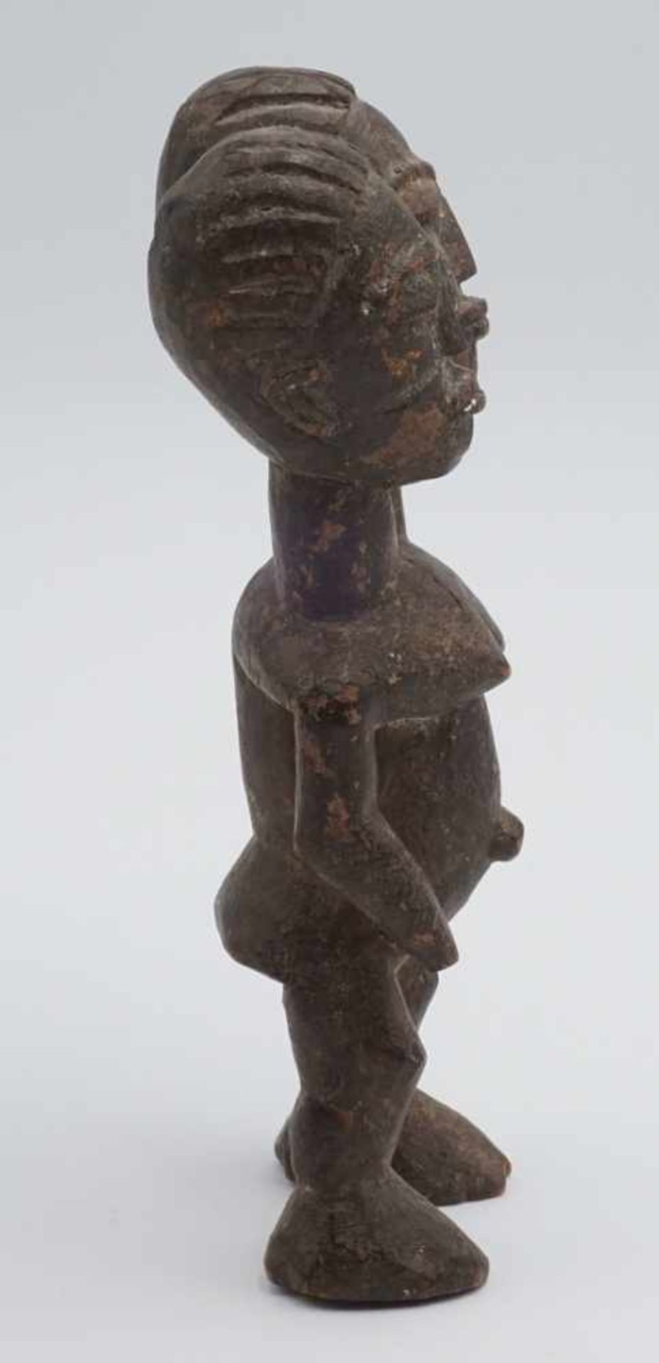 Zweiköpfige Figur, Burkina Faso, 1. Hälfte 20. Jh.Hartholz, Stammeskunst der Lobi, weiblicher Körper - Image 3 of 4