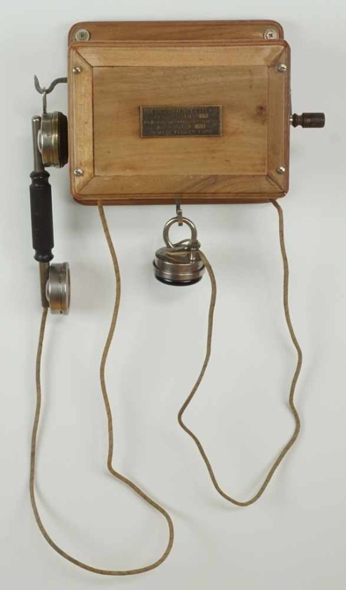 französisches CH. Milde Fils et Cie Wandtelefon mit Zweithörer, um 1920Holzgehäuse, vernickelte - Bild 3 aus 6