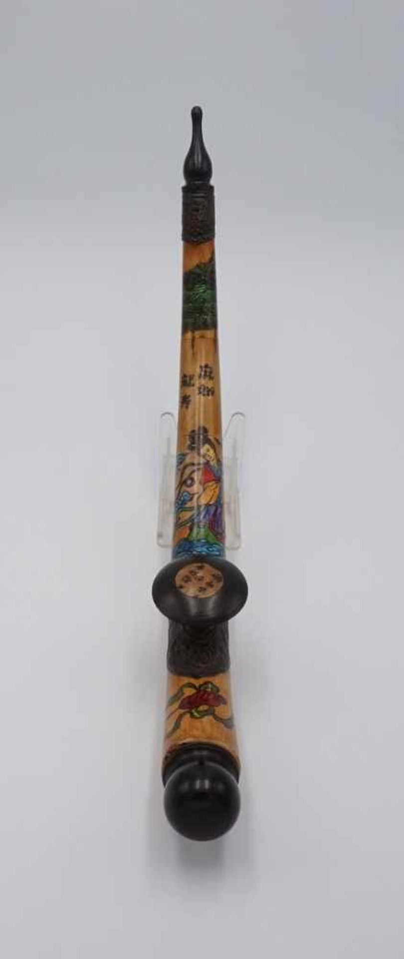 Opiumpfeife, China, um 1920Bein, ebonisiertes Holz, mit Drachen verzierte Metallmontierungen, - Bild 3 aus 3