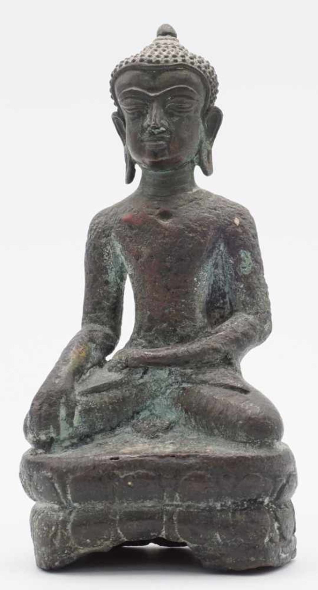 Buddha, Burma, 17./18. Jh.Kupferbronze, auf doppelten Thron sitzender Buddha im Lotussitz, mit