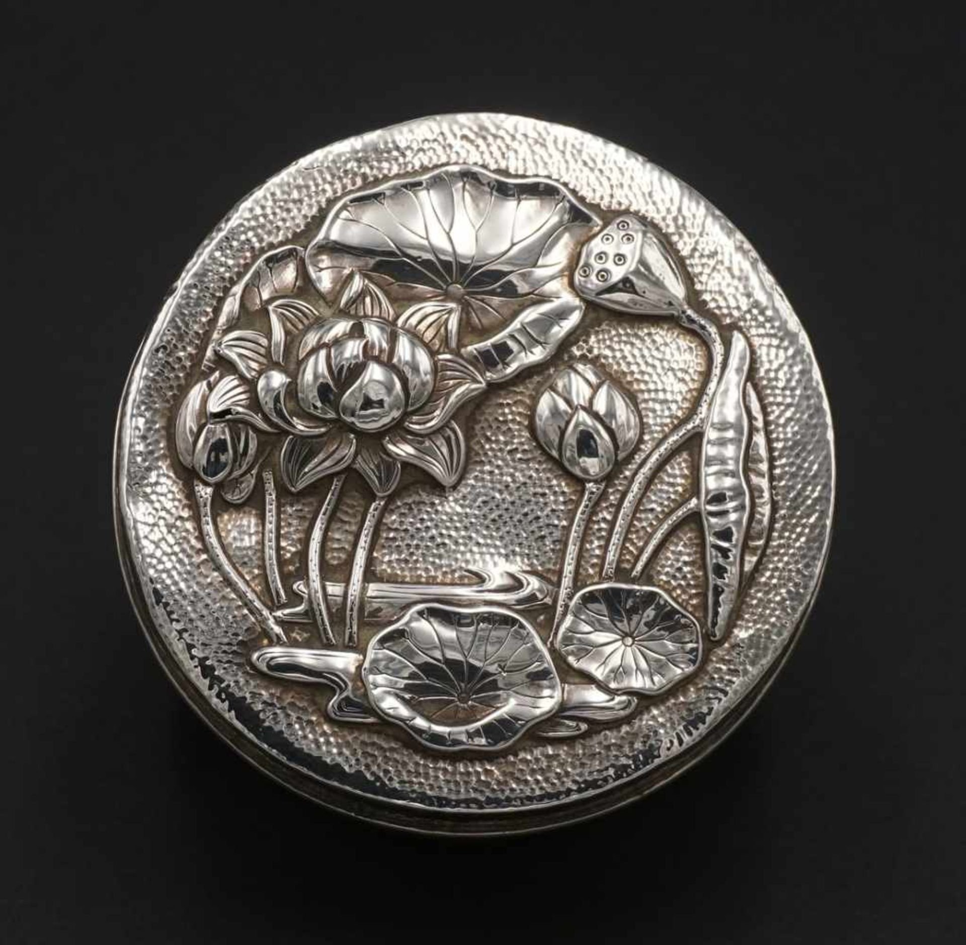 Durchbruchschale und Jugendstil-Dose1) Jugendstil-Deckeldose, um 1900, 925/- Silber, im Boden Arthur - Image 2 of 7