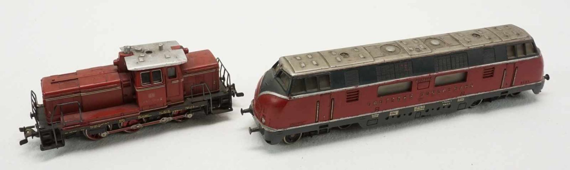 Vier Märklin Diesellokomotiven, Spur H01) Märklin Santa Fe, Spur H0, um 1960, Gusseisen, - Image 2 of 4