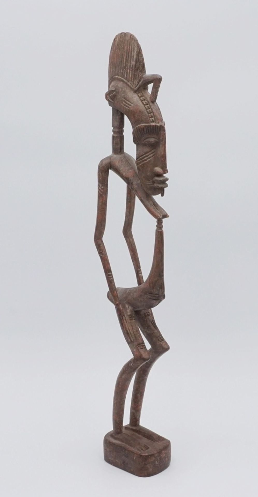 Figur Senufo, Elfenbeinküste, 2. Hälfte 20. Jh.Balsaholz, sehr bewegte in der Formensprache