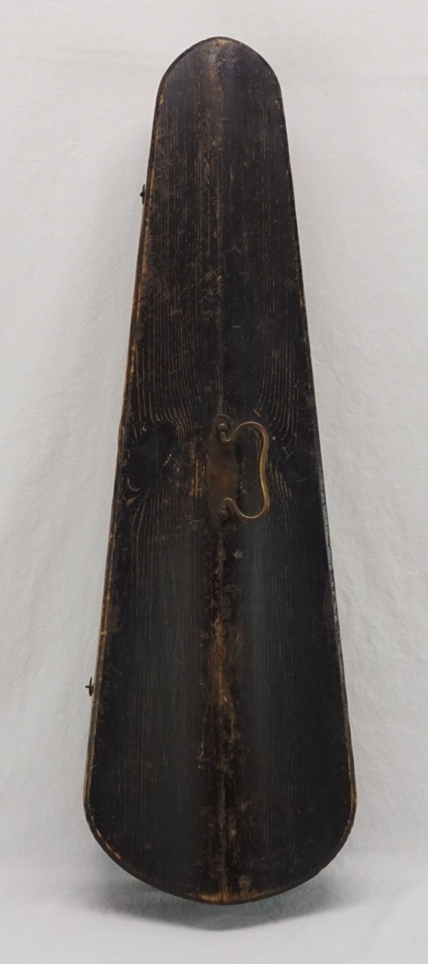 4/4-Geige / Violine mit Löwenkopf und Koffer, um 1900Boden aus Riegelahorn, Deckel aus Fichte, - Bild 7 aus 8