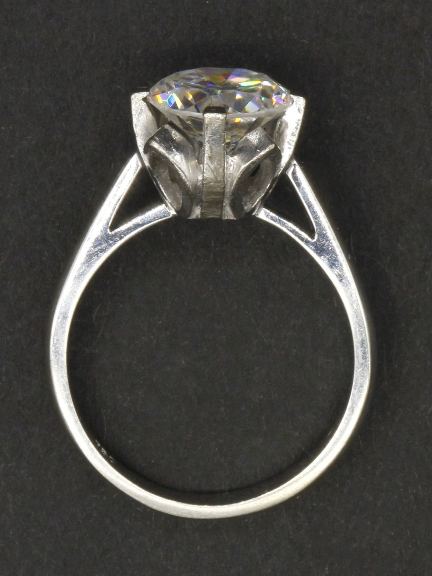 Weißgold Brosche und Ring1) Brosche, 585/- Weißgold, hoch qualitativer 2,0 ct Zirkonia im - Image 3 of 4