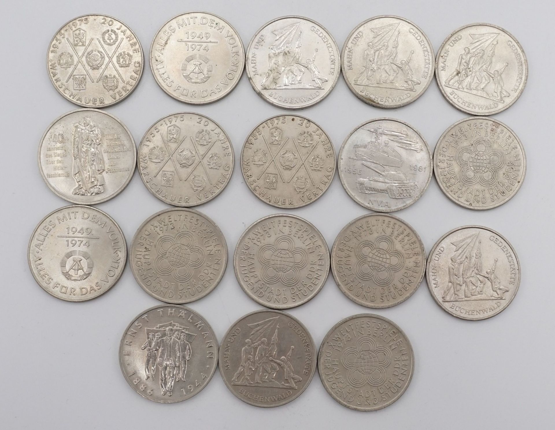 47 Umlaufmünzen, 10 und 20 DDR MarkKupfer / Nickel, 20 x 10 DDR Mark und 27 x 20 DDR Mark, Erhaltung - Image 4 of 5