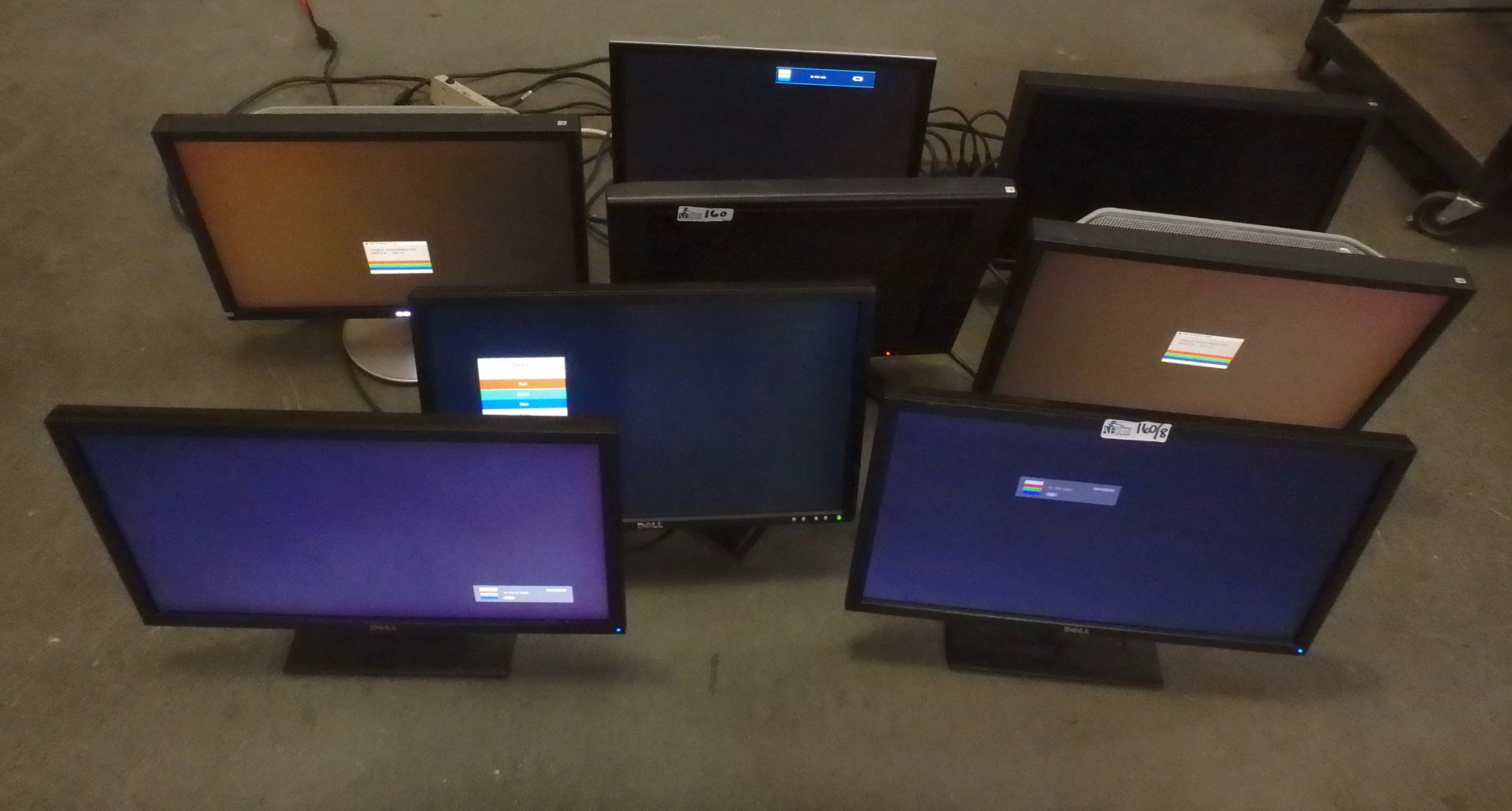 LOT OF 8 DESKTOP COMPUTER MONITORS