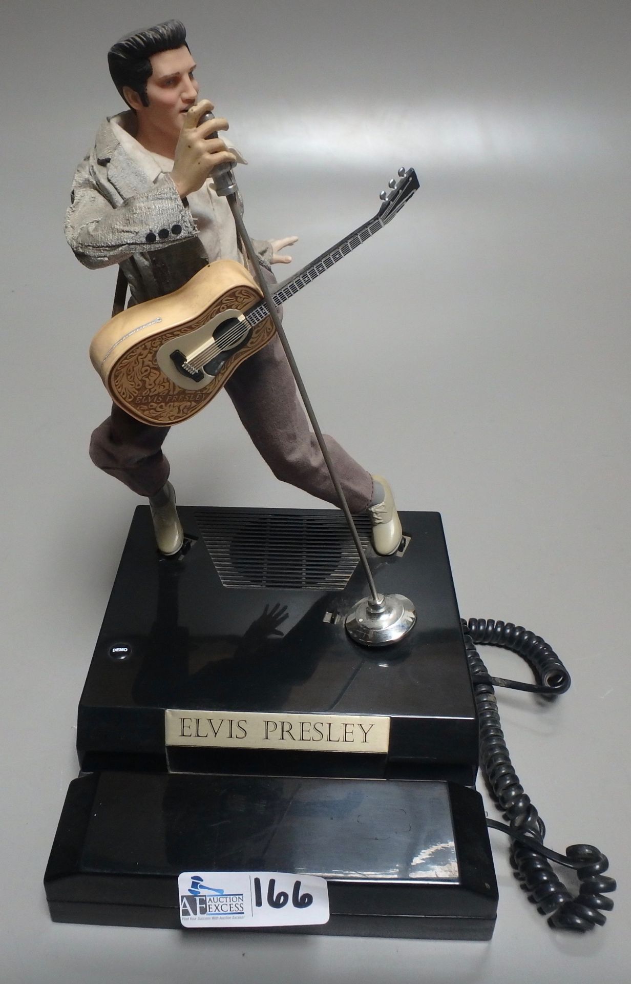 LIMITED EDITION ELVIS PRESLEY TELEPHONE