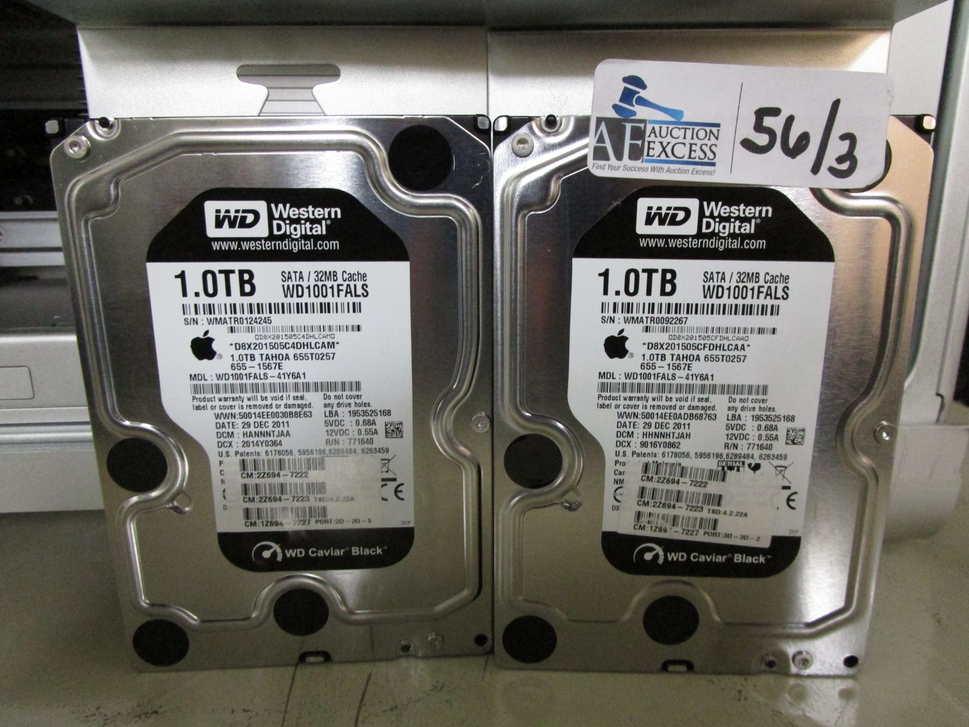 LOT OF 3 MAC PRO - Image 4 of 7