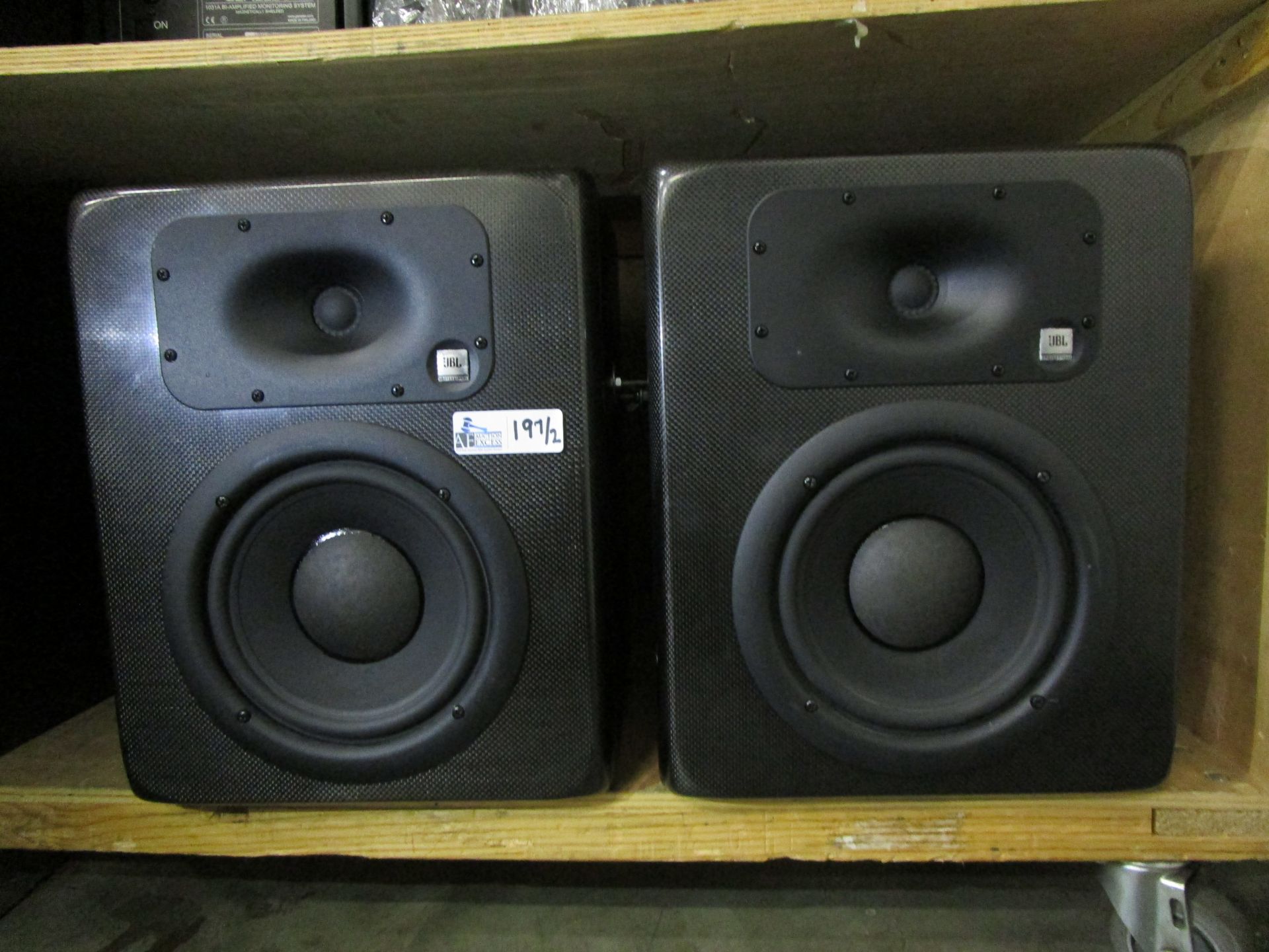 LOT OF 2 JBL LSR 28P