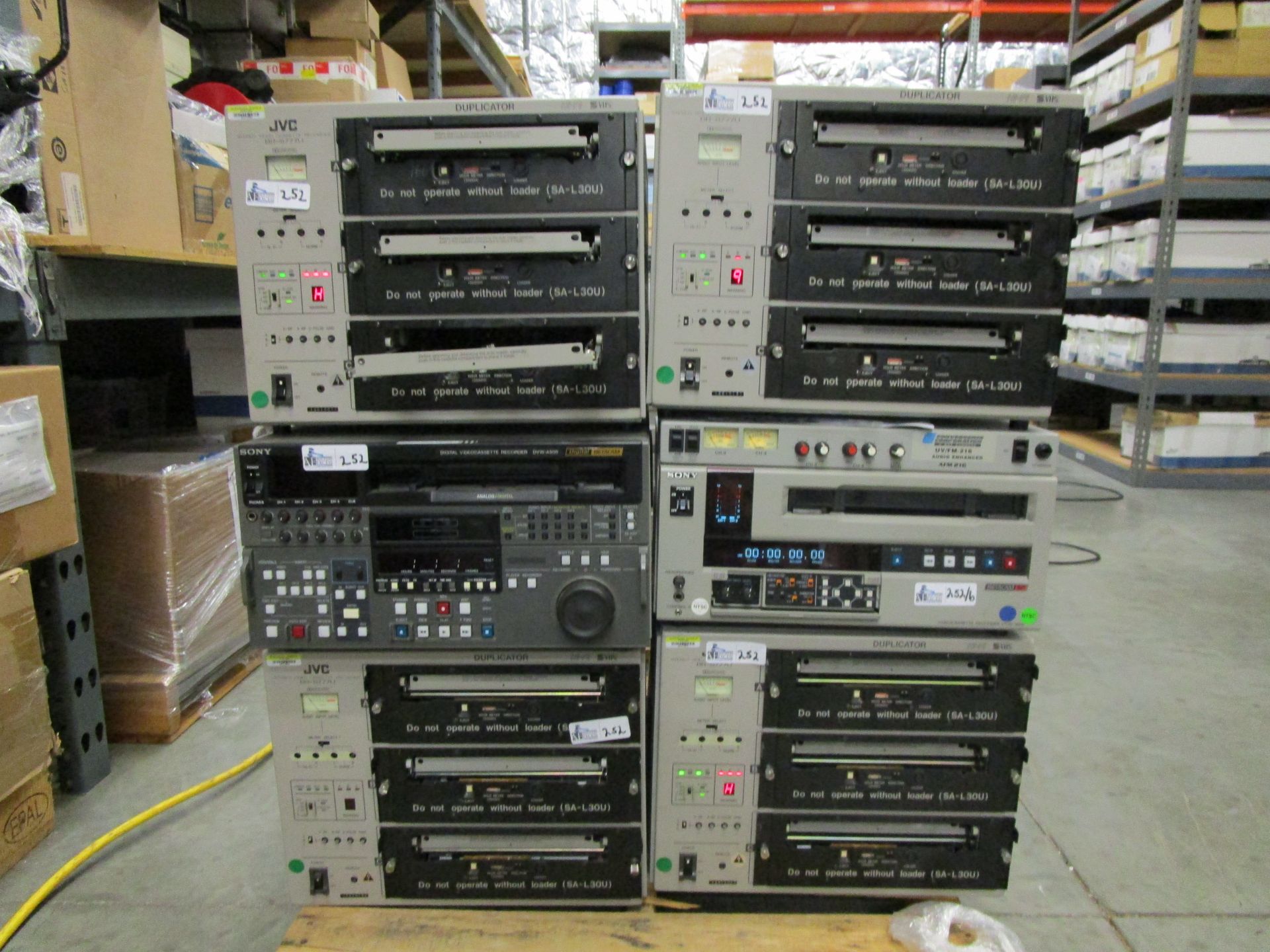 LOT OF 6 VTRS