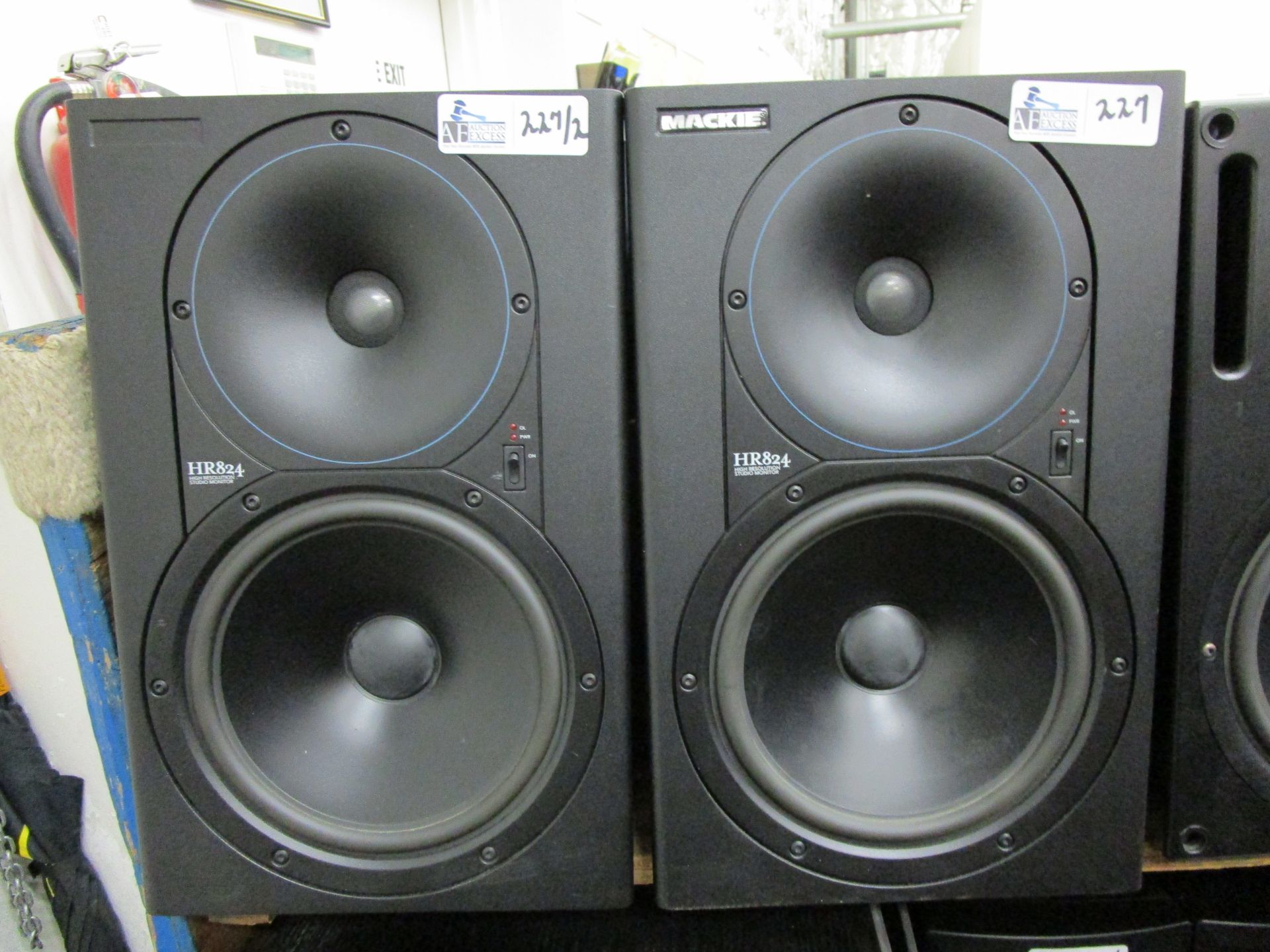 LOT OF 2 MACKIE HR-824 SPEAKERS