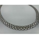 9ct white gold articulated necklace